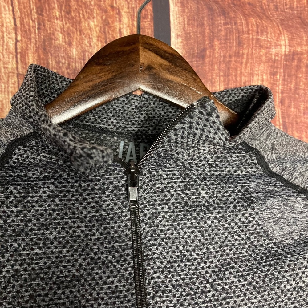 IAB MFG jacket - Picture 2 of 7